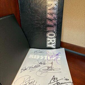 KISSTORY Book Published 1994 Signed by PS GS PC AF, ESinger, Bob + Bruce Kulick